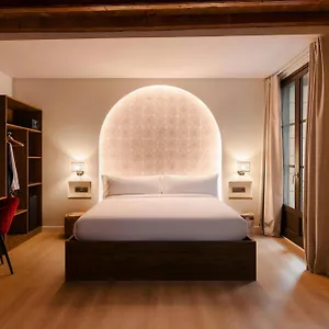 https://sonder-los-arcos.topbarcelonahotels.com